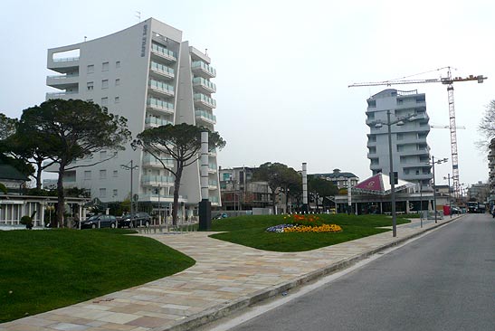 Cordonature e marciapiedi